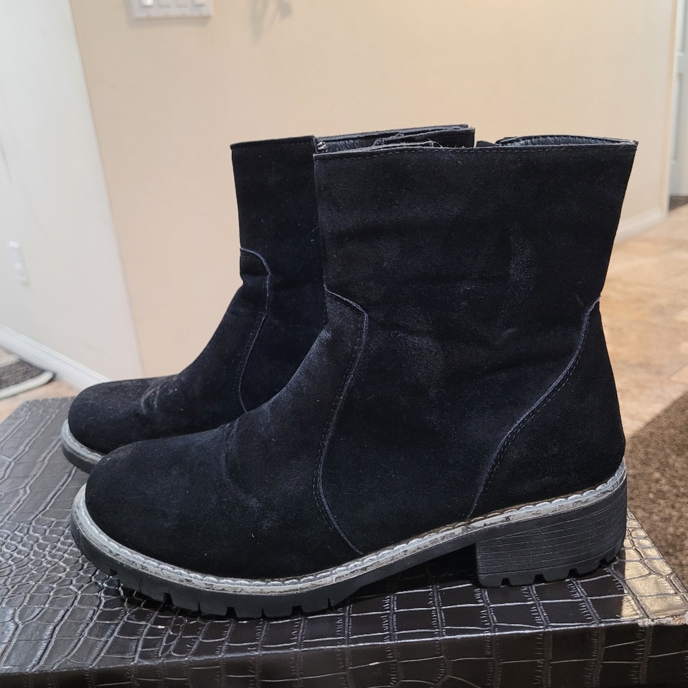Seven7 Black Ankle Boots